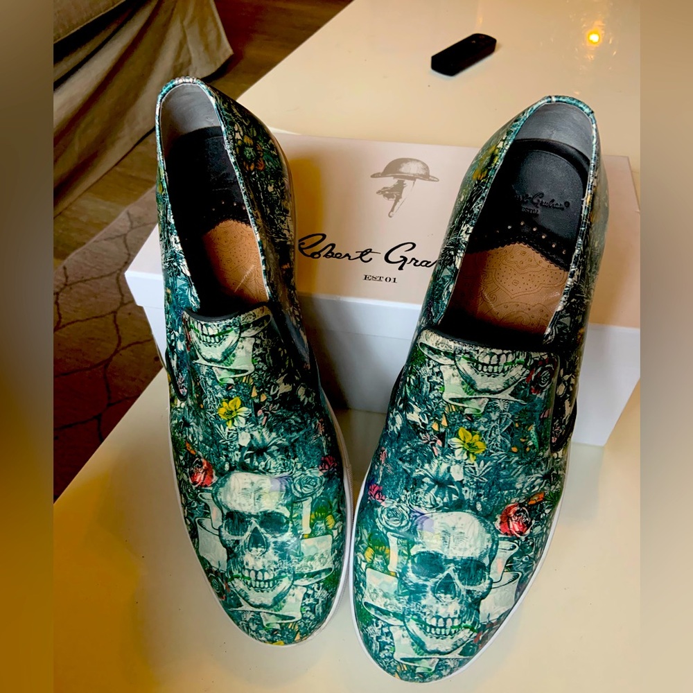 Robert Graham Size 14 Skull Slip on Shoes. Like New